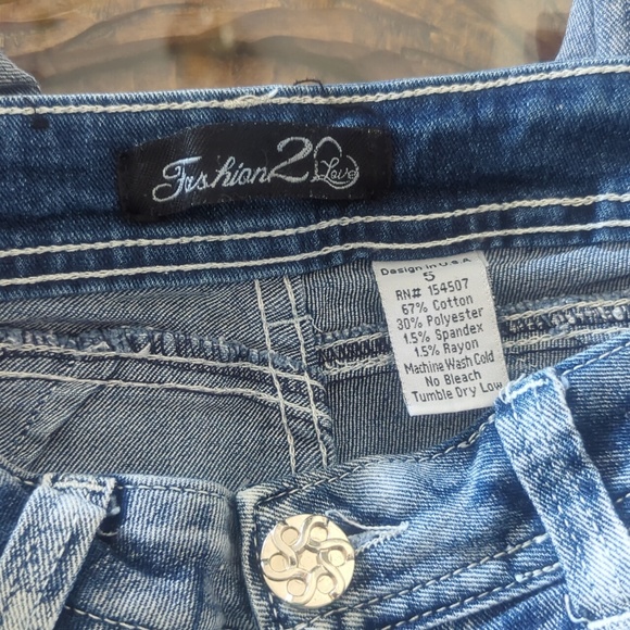 Fashion 2 love, Leopard and Bling design Jeans - Picture 3 of 3